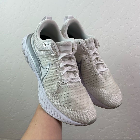 Nike React Infinity Run Flyknit 2 Sneaker Shoes Size 10 W, 8.5 M, CT2423-102 - Picture 15 of 16